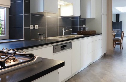 Porspoder Apartment | Charming house in Porspoder with outdoor pool – Near beaches & quiet setting