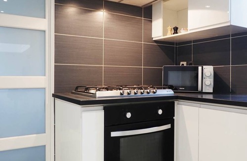 Porspoder Apartment | Charming house in Porspoder with outdoor pool – Near beaches & quiet setting
