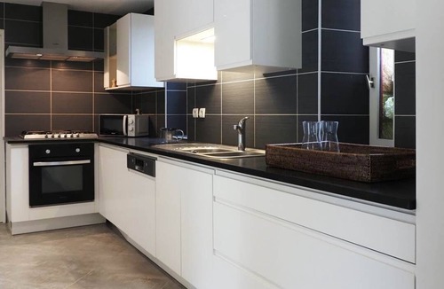 Porspoder Apartment | Charming house in Porspoder with outdoor pool – Near beaches & quiet setting