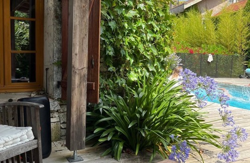 Croix Chapeau House | Charming house with swimming pool just outside La Rochelle