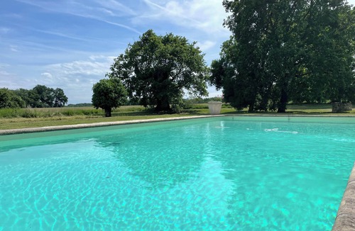 Fleurance House | Charming house with swimming pool in the quiet Gers countryside
