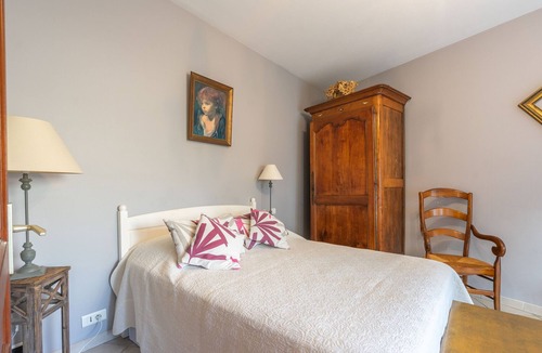 Fouras Bed & Breakfast | Charming Ile Madame Room, Between Beach and Village in Fouras