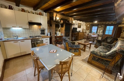 La Petite-Marche Cottage | Charming independent cottage with enclosed garden, pets allowed