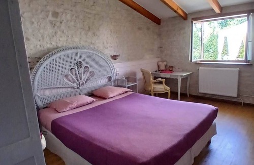 Andilly House | Charming room romantic La Rochelle