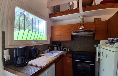 Le Penon House | Charming Seaside House: Quiet Area, Garden, 6 Guests, 900m to Beach, Wifi, Parking
