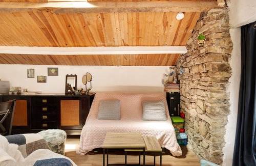 Neant-sur-Yvel House | Charming Small House in the Heart of Brittany