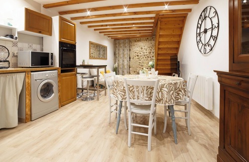 Montelier House | Charming stone house with terrace & barbecue, near valence