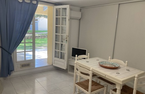 Sartene Apartment | Charming studio in Murta