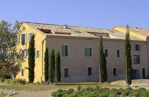 Brunet Apartment | Charming studio in Valensole with pool access