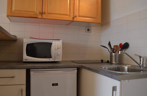 Saint-Cyprien Plage Apartment | Charming Studio with Balcony, Parking & Near Beach - Sleeps 4 in Saint Cyprien