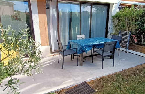 Port Cogolin Apartment | Charming T2 with swimming pool near St Tropez