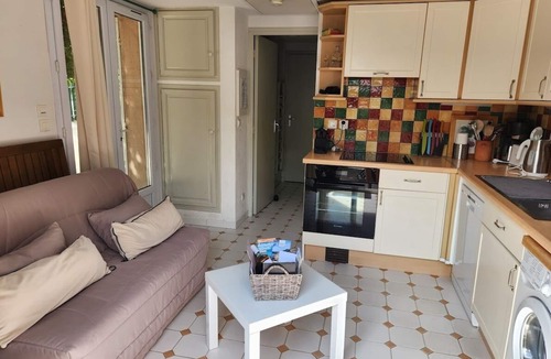 Cabasson Villa | Charming Villa, 3 stars, Quality Var label in a Provencal hamlet - WIFI