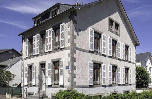 La Bourboule Apartment | Charming Villa for 4 in Mont-Dore