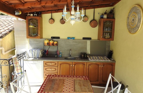 Ceyreste Villa | Charming villa: Secure swimming pool, fenced, close to the sea/Calanques/Cassis