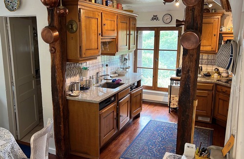 Amboise Cottage | Charming Wine Makers Cottage . Amboise , Loire Valley , AC & SALT SWIMMING POOL!
