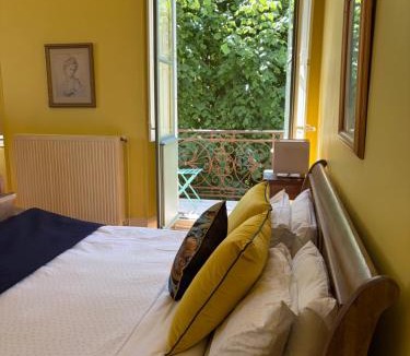 Salechan House | Chateau de La Lanette
