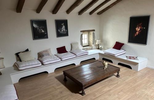 Espiens House | Chateau de Mazelieres