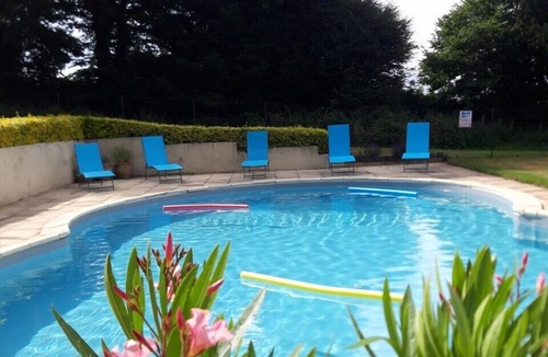 Langoelan House | -Chestnut - La Châtaigne-