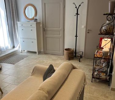 Cereste Apartment | Chez Adeline