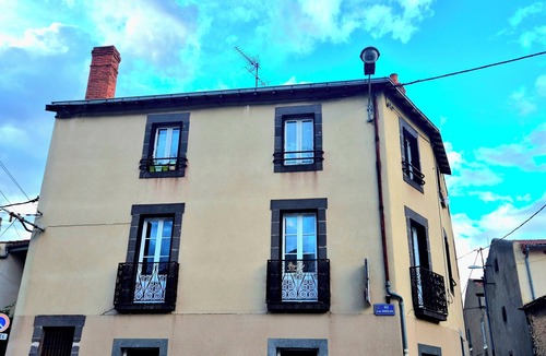 Chatel-Guyon Apartment | Chez Armande 2-star tourist apartment 48 m2