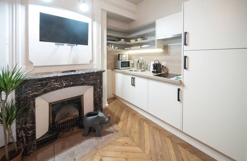 Les Cordeliers Apartment | Chez Jean - Beautiful studio - Cordeliers