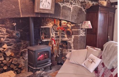 Sauvat House | Chez Marraine