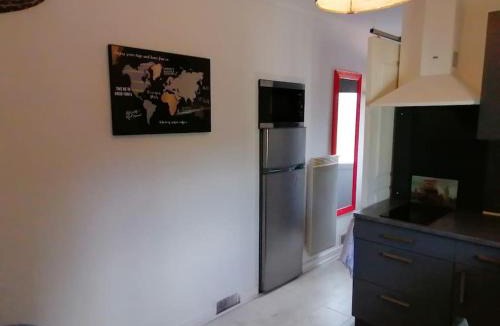 Nevers Apartment | Chez Rolando Studio cosy