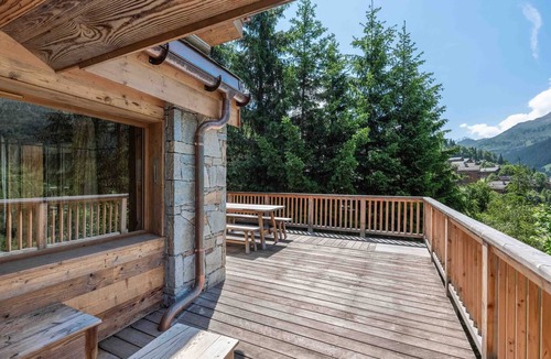 Meribel Ski Chalet | Chic chalet in Méribel with sauna and Nordic bath