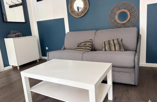 Coteaux Ouest Apartment | Chic Studio Ambiance Chaleureuse Lumineuse - 446