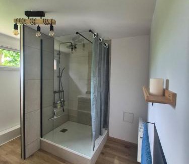 Craon Apartment | Cocon moderne et chaleureux