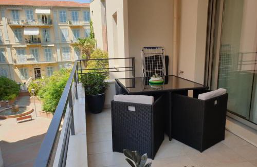 Menton Apartment | Cocooning