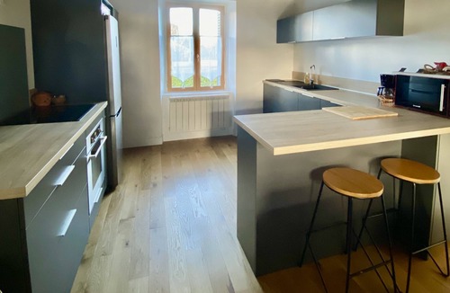 Guemene-Penfao House | Cocooning stone house