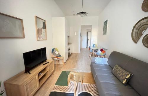 Liberation Apartment | COMBOUL