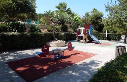 Roquebrune-sur-Argens House | Comfortable 3-Bed chalet in Roquebrune-sur-Argens