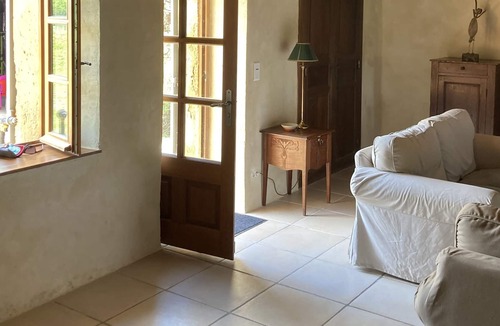 Sainte Croix de Beaumont House | Comfortable and warm group accommodation in the heart of nature