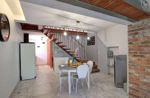 Balbigny Cottage | Comfortable cottage with private garden in Balbigny