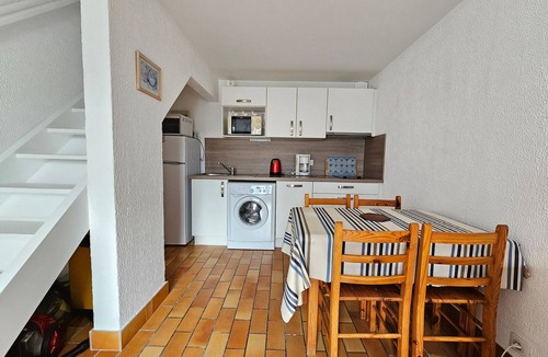 La Faute-sur-Mer Villa | Comfortable house, walk to beach and shops, pets allowed upon request