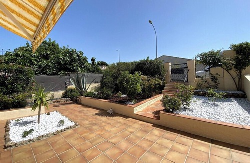 Puget-sur-Argens House | Comfortable house in a quiet location close to the beach
