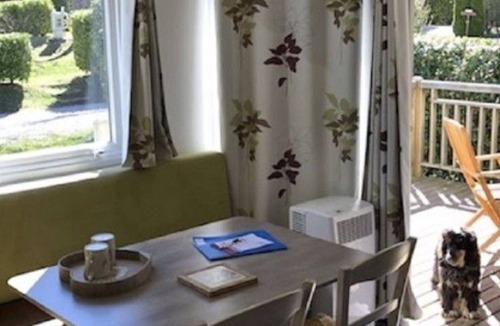 Roquefeuil House | Comfortable mobile home for 4 with terrace