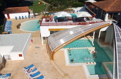 Espelette House | Comfortable mobile home with terrace in Espelette