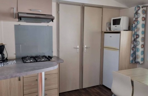 Neffes House | Comfortable mobile home with terrace at Neffes campsite