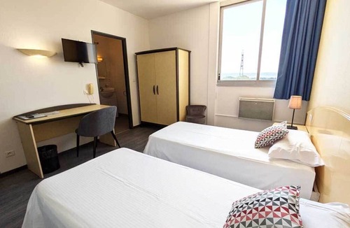 Sainte-Tulle Hotel | Complexe Hôtelier Regain