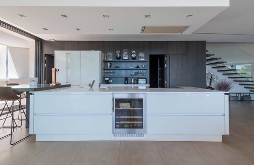 Les Termes Villa | Contemporary Villa – Panoramic Sea View & Rooftop Jacuzzi
