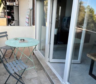 La Couronne House | Coquette maison à 500 m de la plage du verdon à la couronne