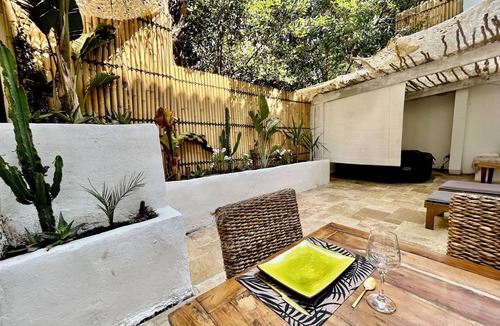 Prado - Republique Apartment | Cosi loft with jacuzzi, 15 minutes from Palais des Festival & beach