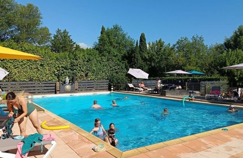 Paluds de Noves Ski Chalet | Cosy chalet with AC - 2 guests