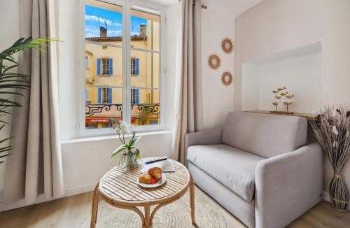 Old Town Apartment | COSY - Climatisé - 2 pas du port - Place aux Herbes