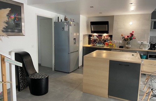 12th Arrondissement House | Cosy house between town and garden with roof top.