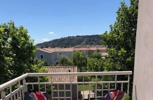 Cavaillon Apartment | Cosy Studio Balcon / Tennis / Swiminng Pool