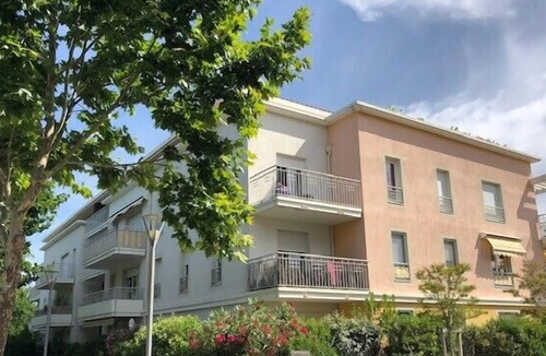 Cavaillon Apartment | Cosy Studio Balcon / Tennis / Swiminng Pool